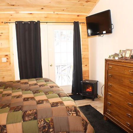 The Old Tioga Inn Bed And Breakfast Fairmount Springs Екстериор снимка